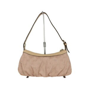 Gucci Accessory Pink Pouch
